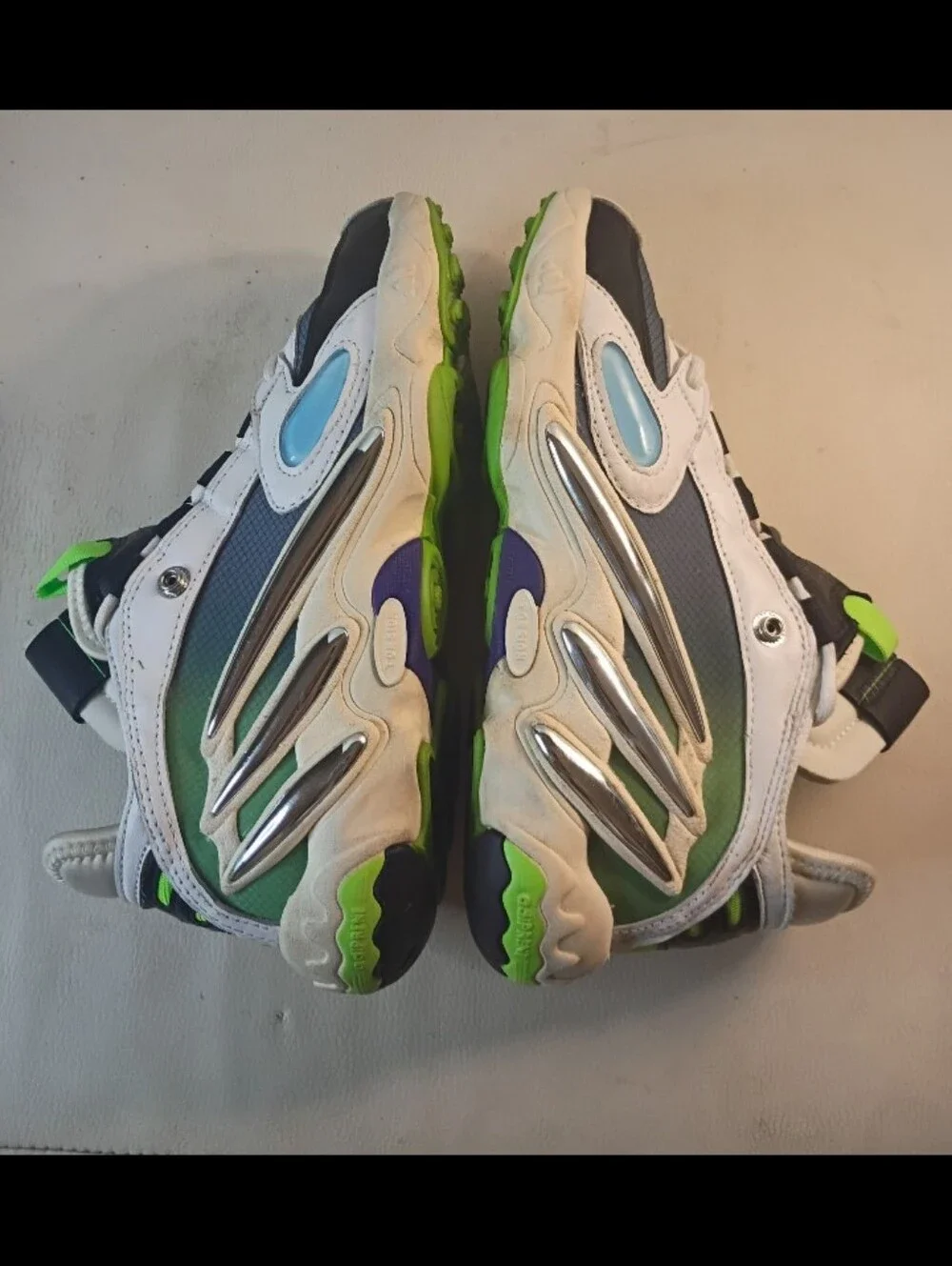 ADIDAS Sankuanz X Solution Streetball White Silver Metallic FY3504 Mens 5.5